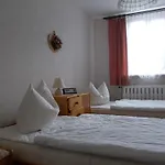 Apartment Ferienwohnung *