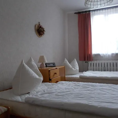 Apartment Ferienwohnung *